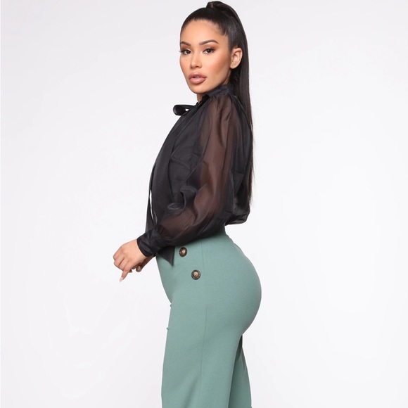 Fashion Nova Gothic puff sleeve Blouse - Picture 4 of 10